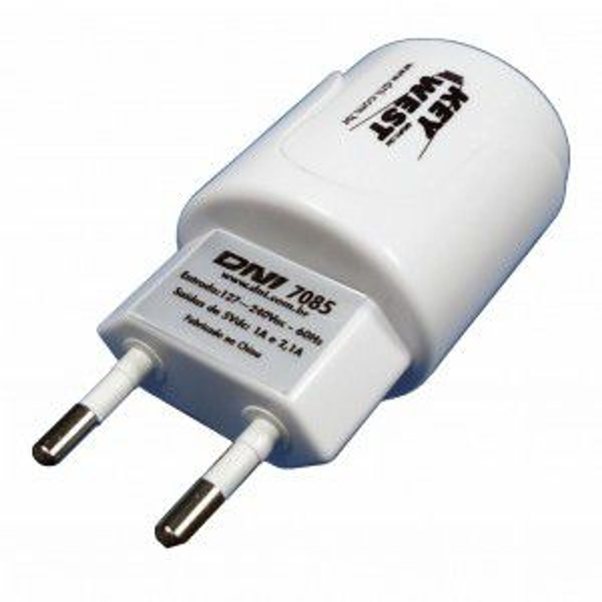 Carregador de Tomada USB com 2 saídas Bivolt 127/220V, marca DNI - Foto Principal