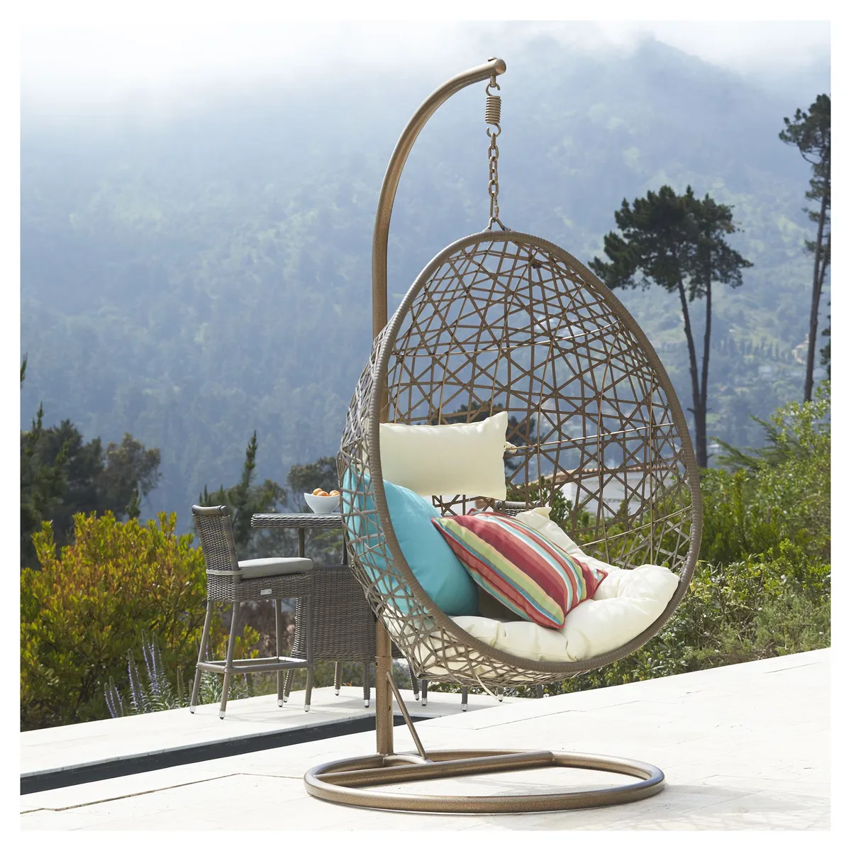 Cadeira Pendente Egg de Ratan PE Marrom Just Home Collection, marca Just Home Collection - Foto Principal
