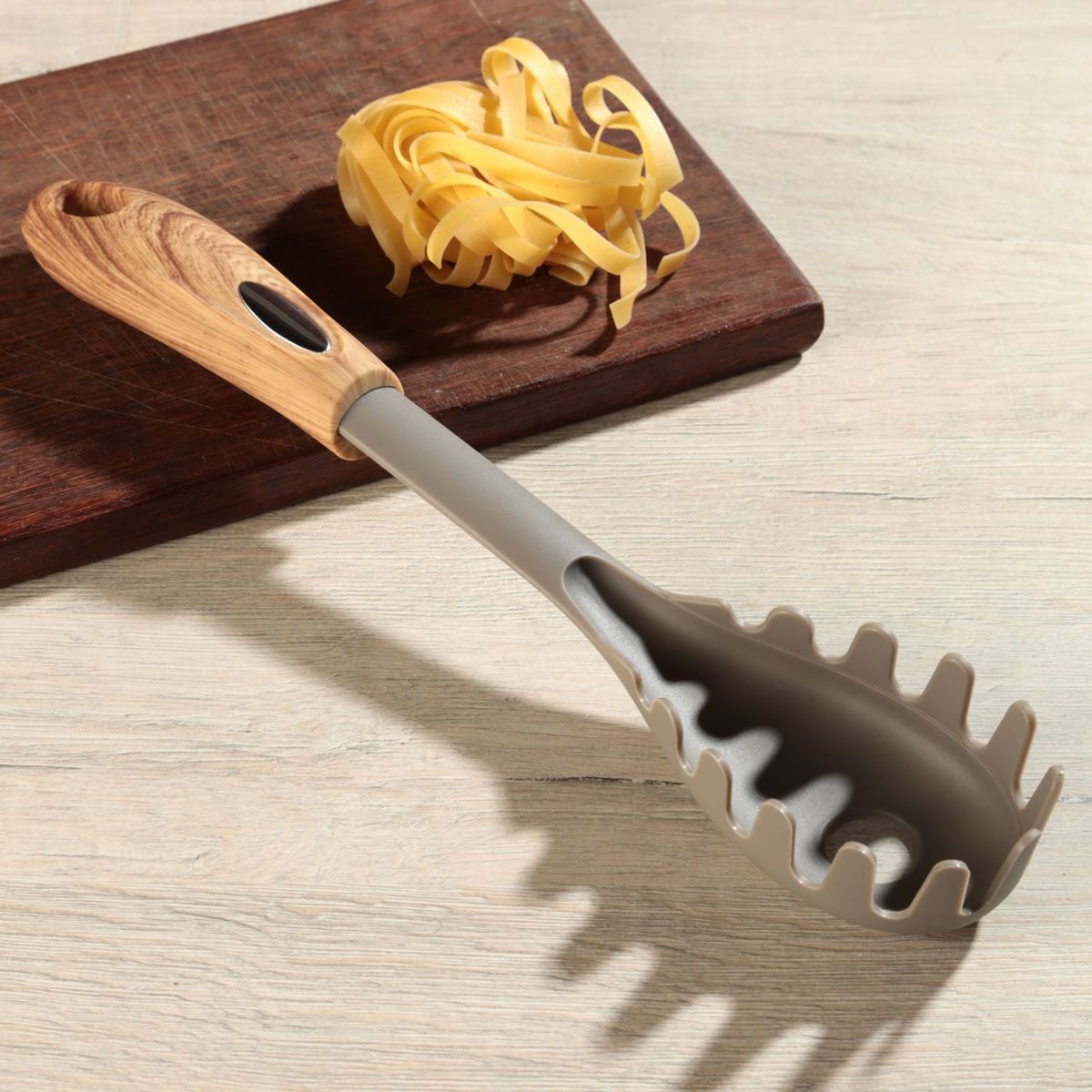 Concha Pasta Cabo Silicone e Madeira Just Home Collection, marca Just Home Collection - Foto 2