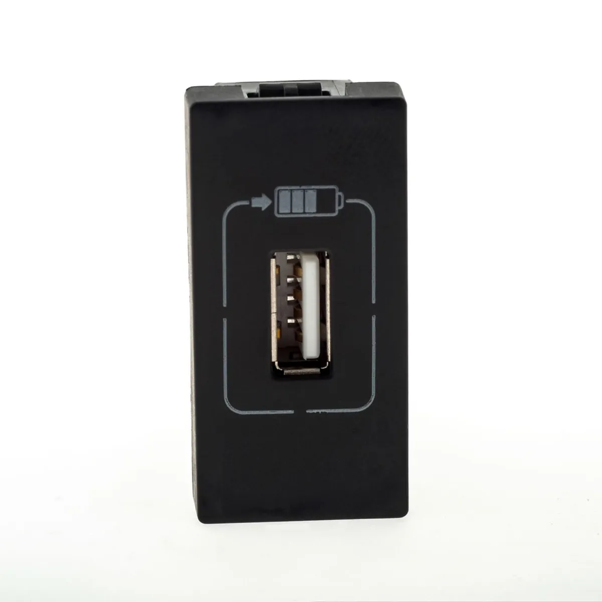 módulo Carregador Usb 1,5A Pialplus+ Preto Bivolt, marca Legrand - Foto 2