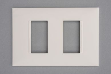 Placa Pialplus+ Branca 4X2 2 Postos