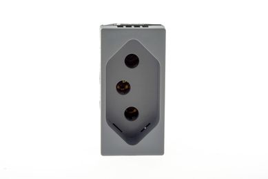 Mdulo Tomada 20A Pialplus+ Cinza Bivolt