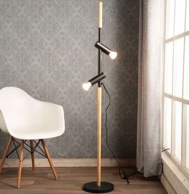 Luminria de Piso Breda 2 Lmpadas E27 40W Madeira e Preto