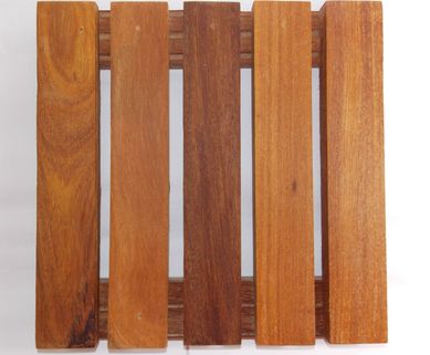 Mini Deck Modular Cumaru 30x30cm Madeira