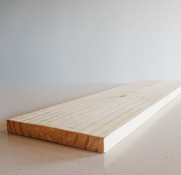 Tabua Aparelhada Pinus Seca Estufa 2,45x19,5x250cm 
