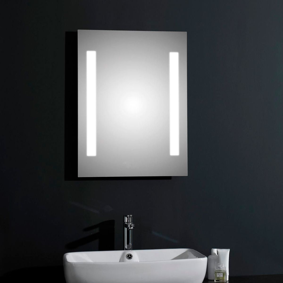 Espelho Paris Antiembaçante com Iluminação LED 70x50, marca Sensi Dacqua - Foto Principal