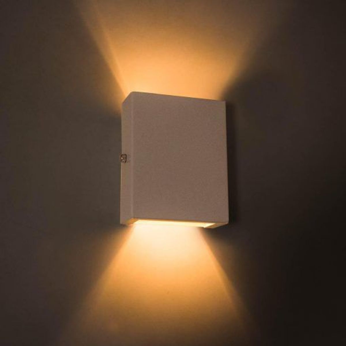 Arandela Led Facho Duplo 4W 6000K, marca Luminatti - Foto 2