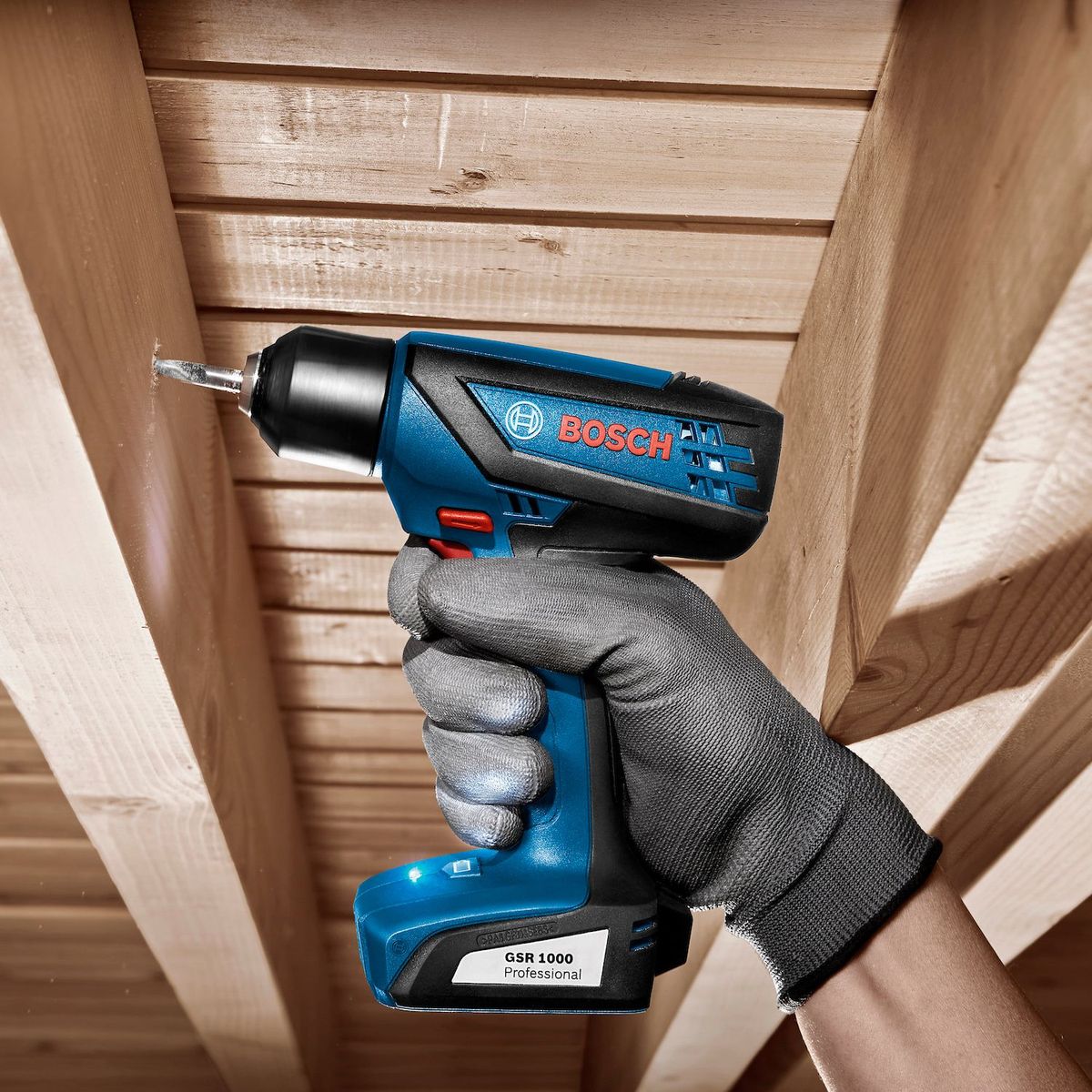 Bosch GSR 1000 SMART – parafusadeira furadeira a bateria 12V com maleta e kit de bits