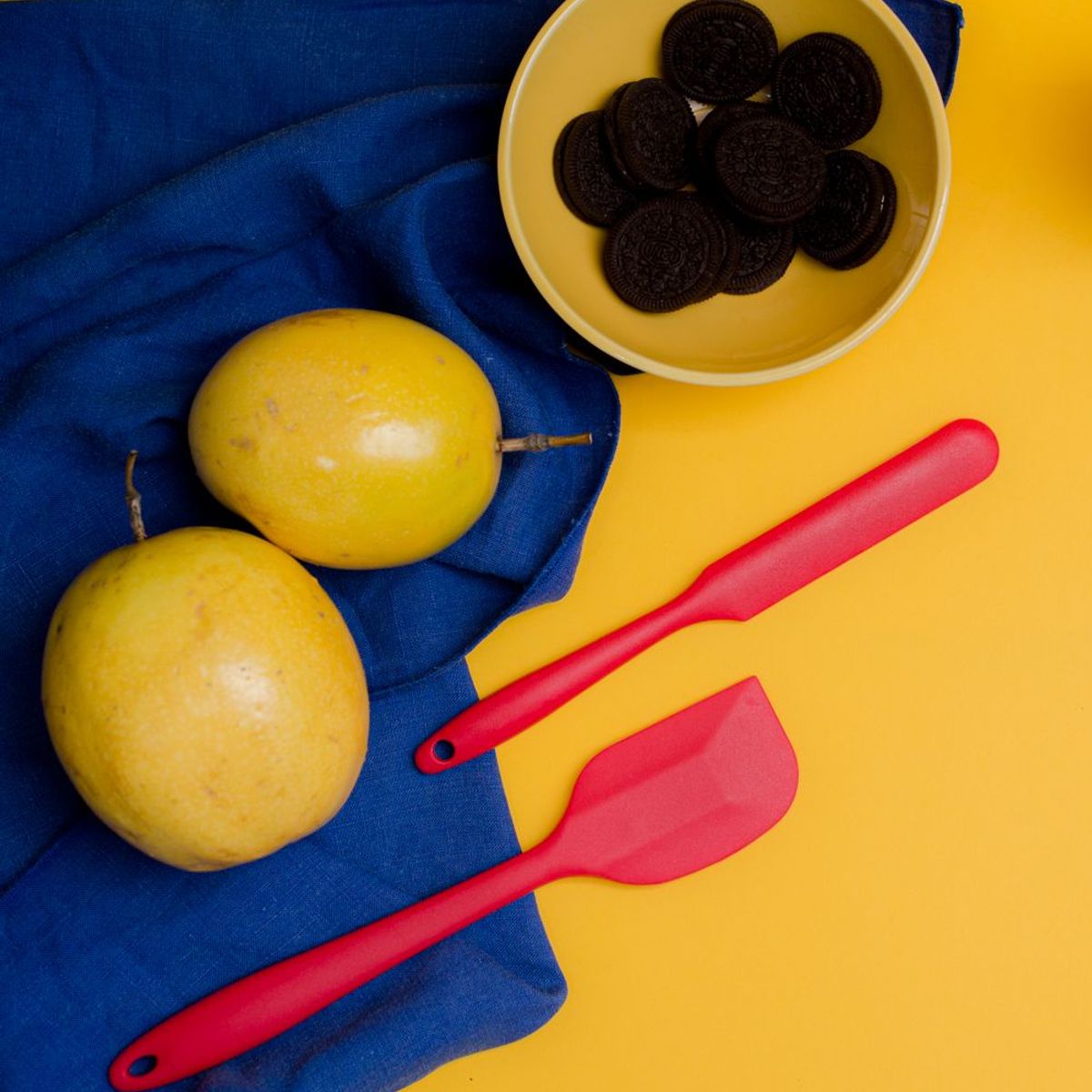 Espátula de Confeiteiro de Silicone Duplo Pequena Vermelha Oikos, marca Oikos - Foto 2