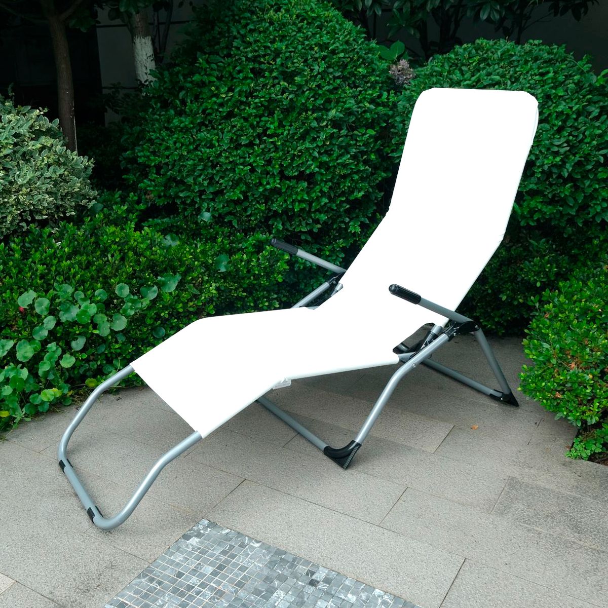 Espreguiçadeira Dobravel Relax Branco, marca  - Foto 2