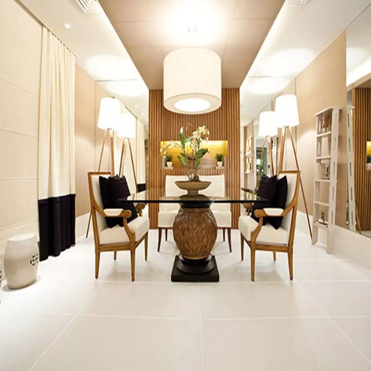 Piso Porcelanato Acetinado Retificado Branco Interno 60x60cm Cristallo Bianco Biancogres Caixa 2,2m², marca Biancogres - Foto Principal