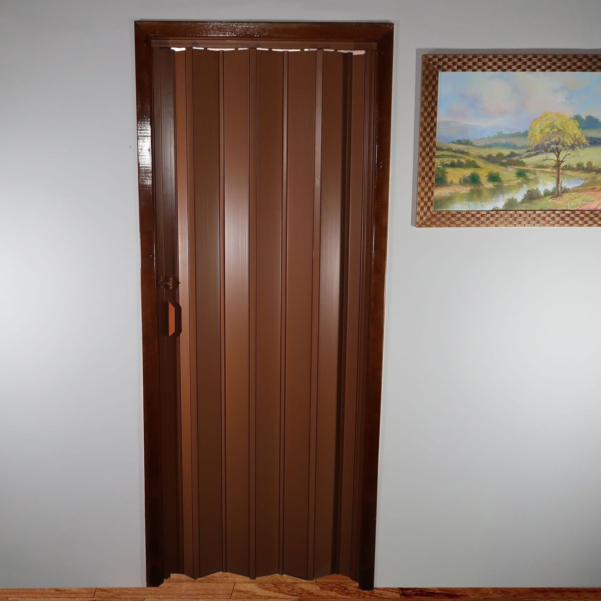 Porta Sanfonada Pvc Mogno 210X0,60Cm Holztek, marca Holztek - Foto Principal
