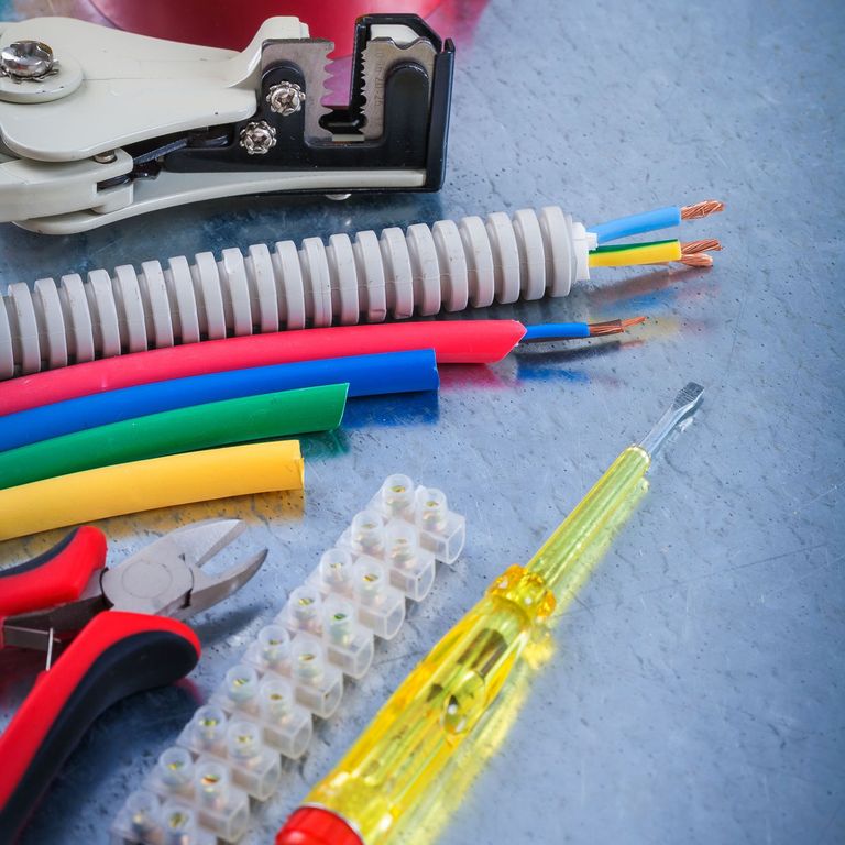 Materiais Eltricos