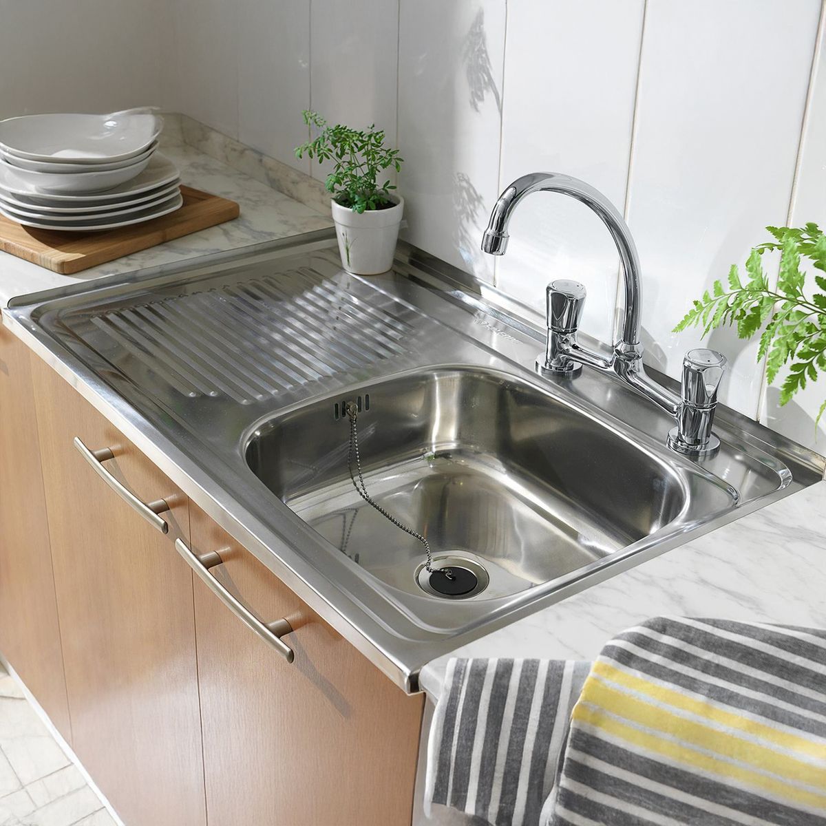 SPLENDID - Lavaplatos Sobreponer Izquierdo 1 Cubeta(s) 50x14.6x80 cm Acero inoxidable