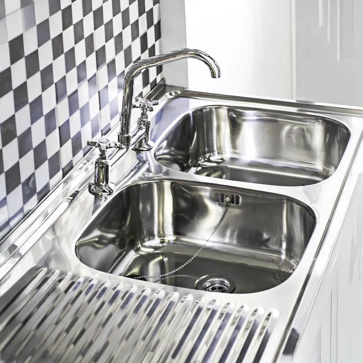 SPLENDID - Lavaplatos Sobreponer Izquierdo 2 Cubeta(s) 50x14.6x120 cm Acero inoxidable