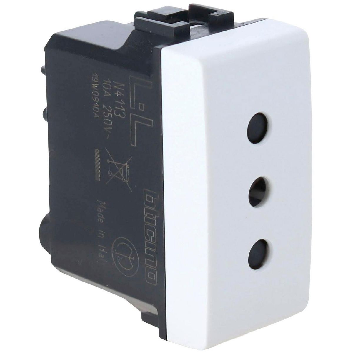 BTICINO - Tomacorriente 2P + T 10A blanco