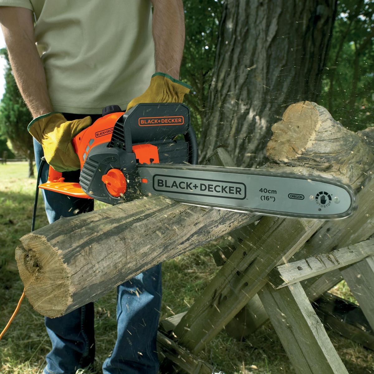 BLACK+DECKER - Electrosierra 16" 1850 W