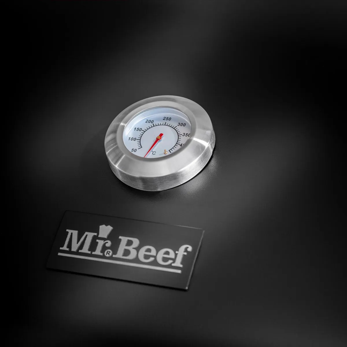 MR BEEF - Parrilla a Carbón con Tapa y Ruedas Acero
