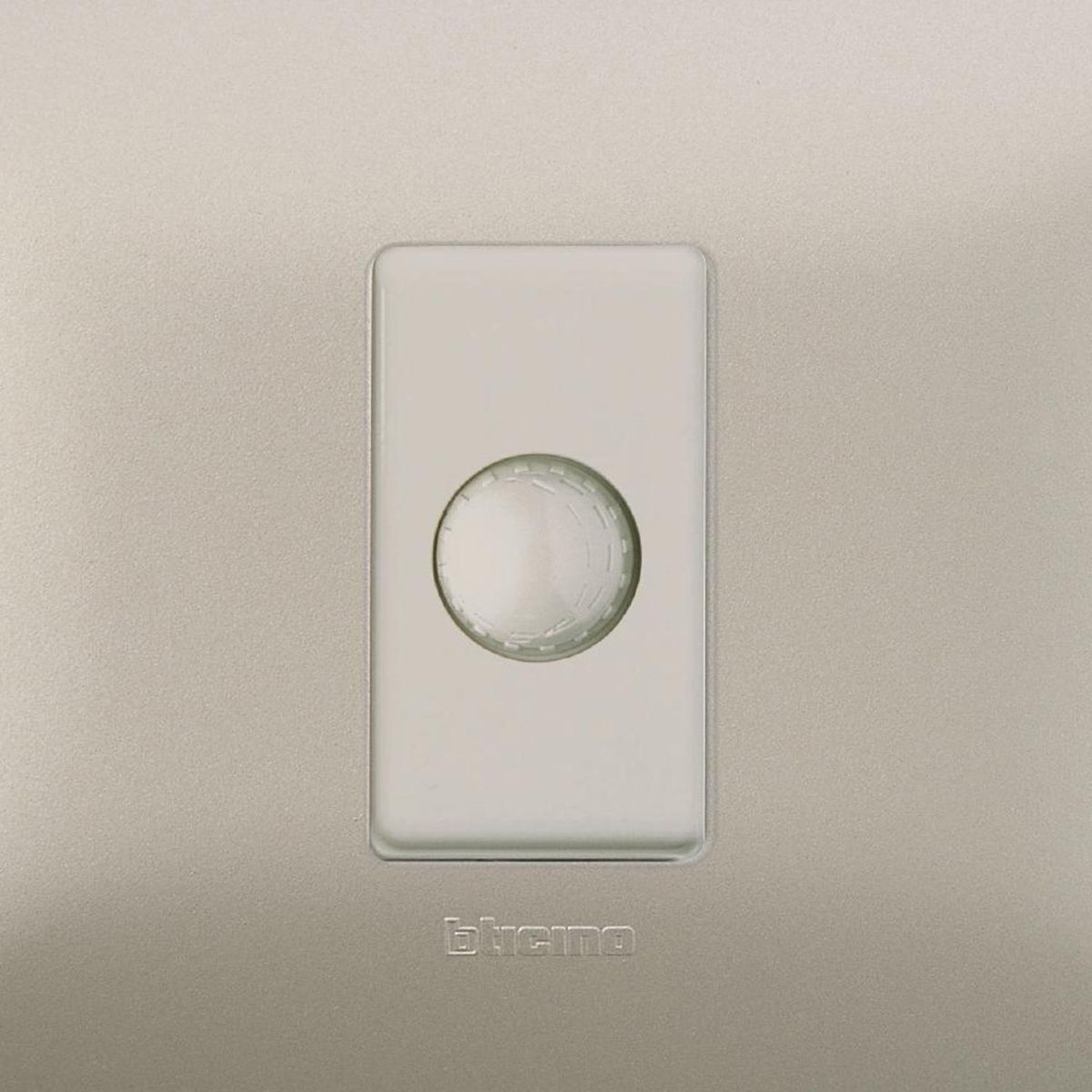 BTICINO - Dimmer Armado 600W Titanio Claro
