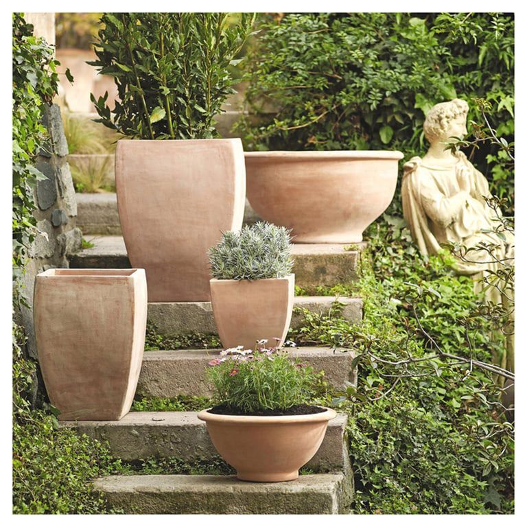 Macetero de arcilla terracota