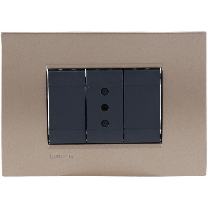 BTICINO - Tomacorriente simple 10 A Square