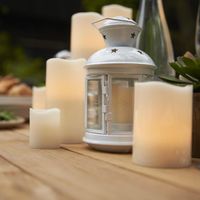 Vela LED 10 cm ivory