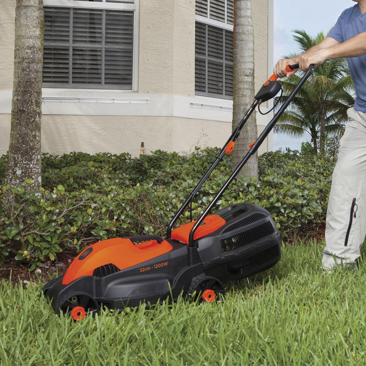 BLACK+DECKER - Cortadora Pasto Eléctrica 1200 W 32 cm
