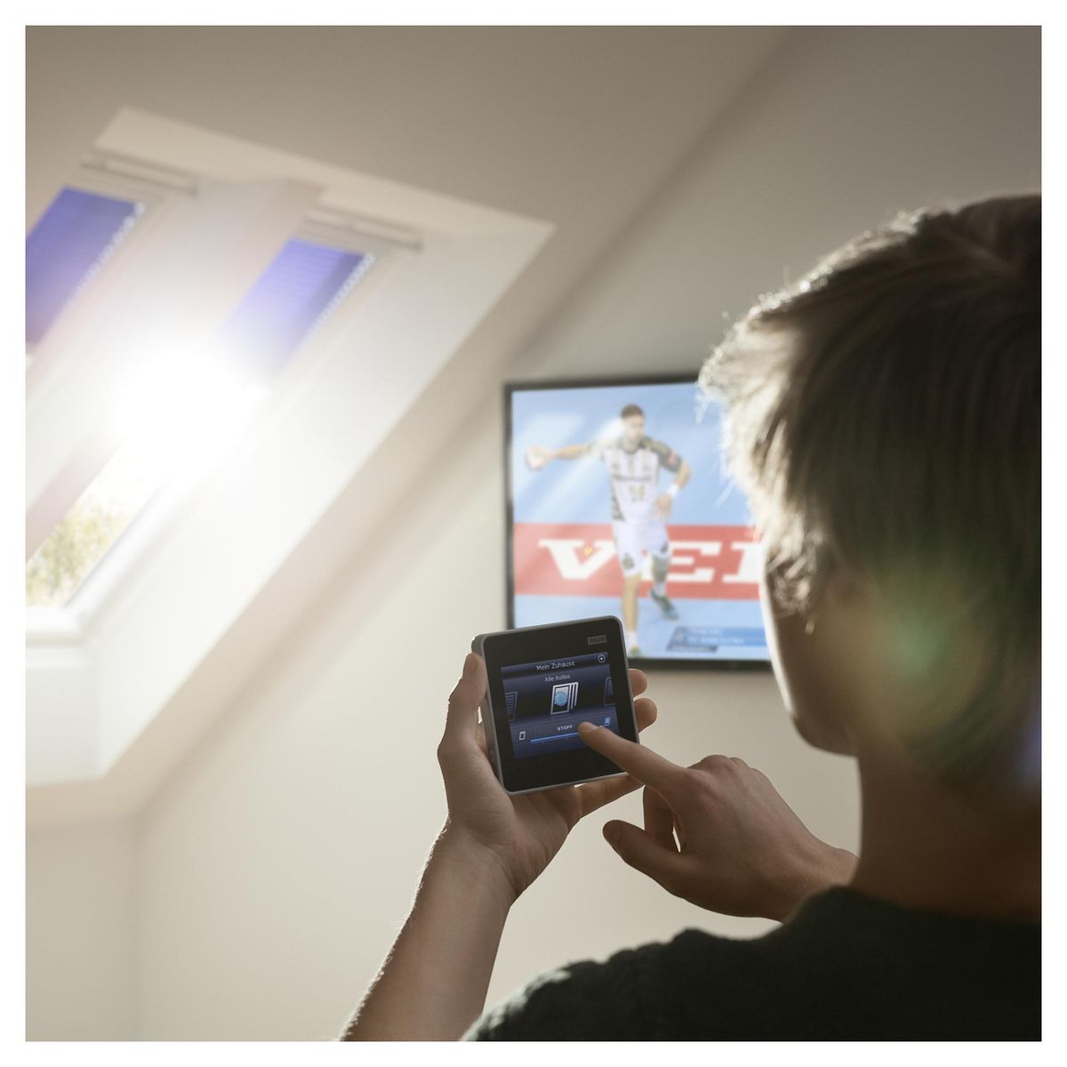 VELUX - Ventana Techo Inclinado - GGU SK06 114x118cm - Madera Blanco