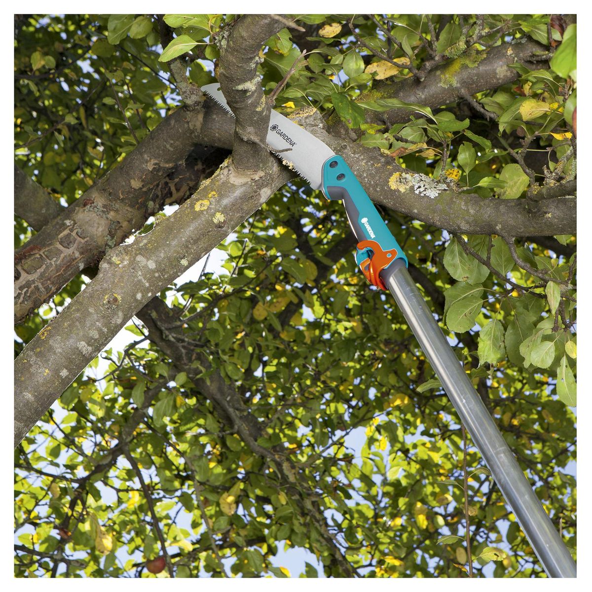 GARDENA - Serrucho 30 cm de acero Celeste