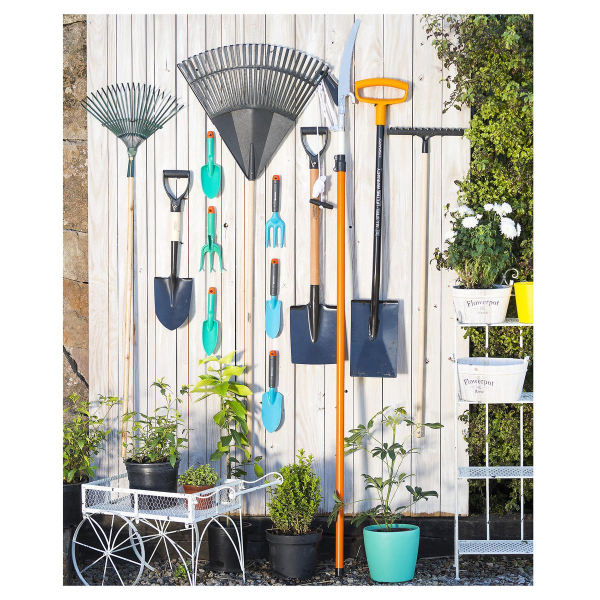 GARDENA - Palita ancha 8 cm de plástico celeste con mango