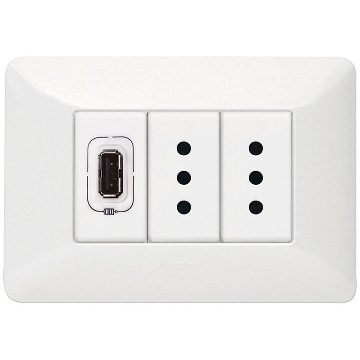 BTICINO - Tomacorriente Doble 10 A + 1 USB 1,5A Blanco
