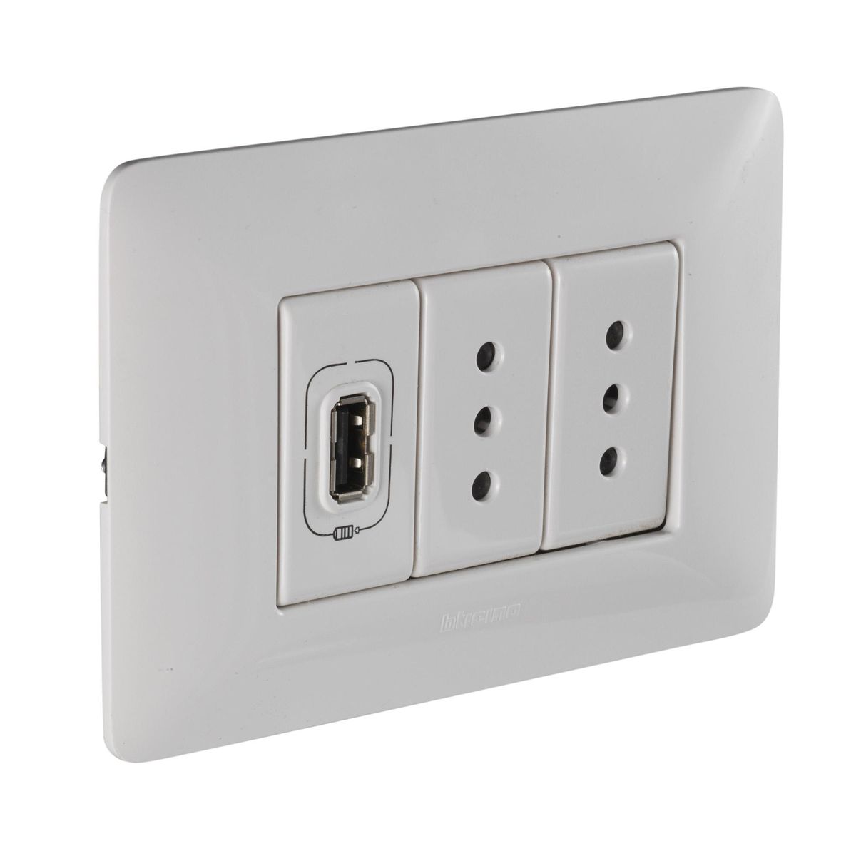 BTICINO - Tomacorriente Doble 10 A + 1 USB 1,5A Blanco