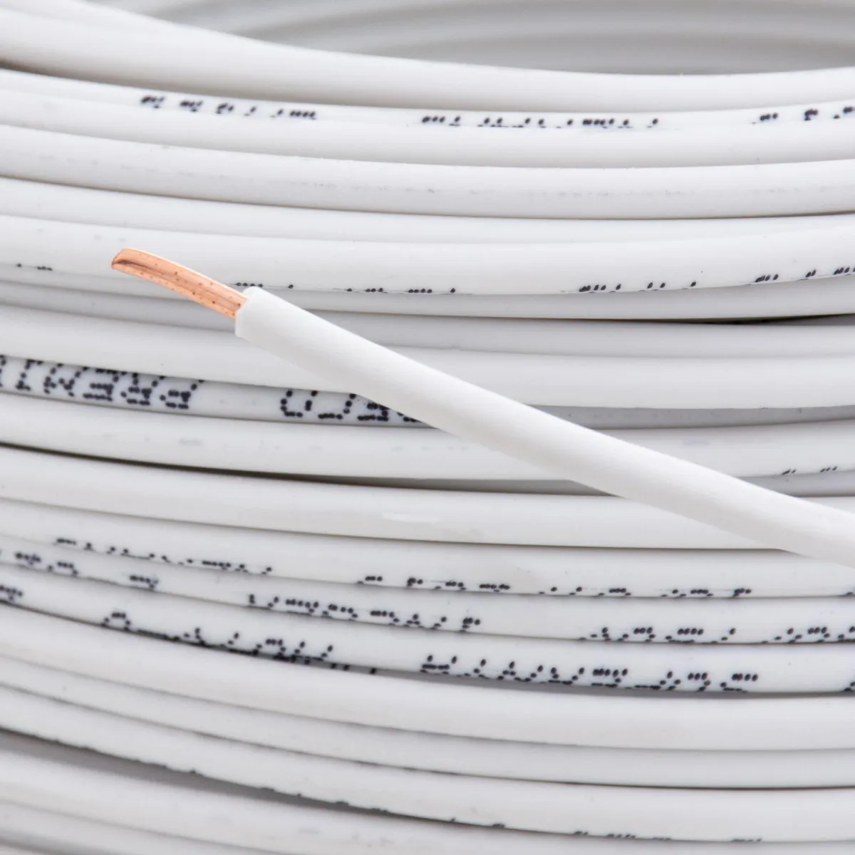 MADECO - Alambre de Cobre Aislado Premium H07V-U 1x2,5 mm2 Blanco 25 metro(s) 