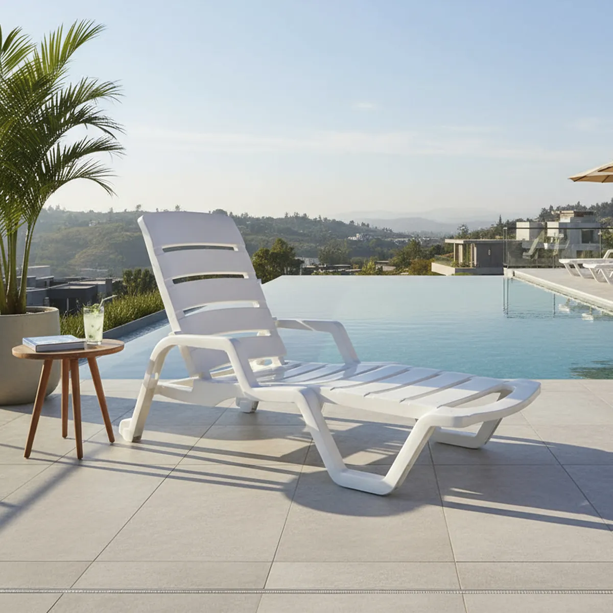 REYPLAST - Reposera Cabo Resina Blanco