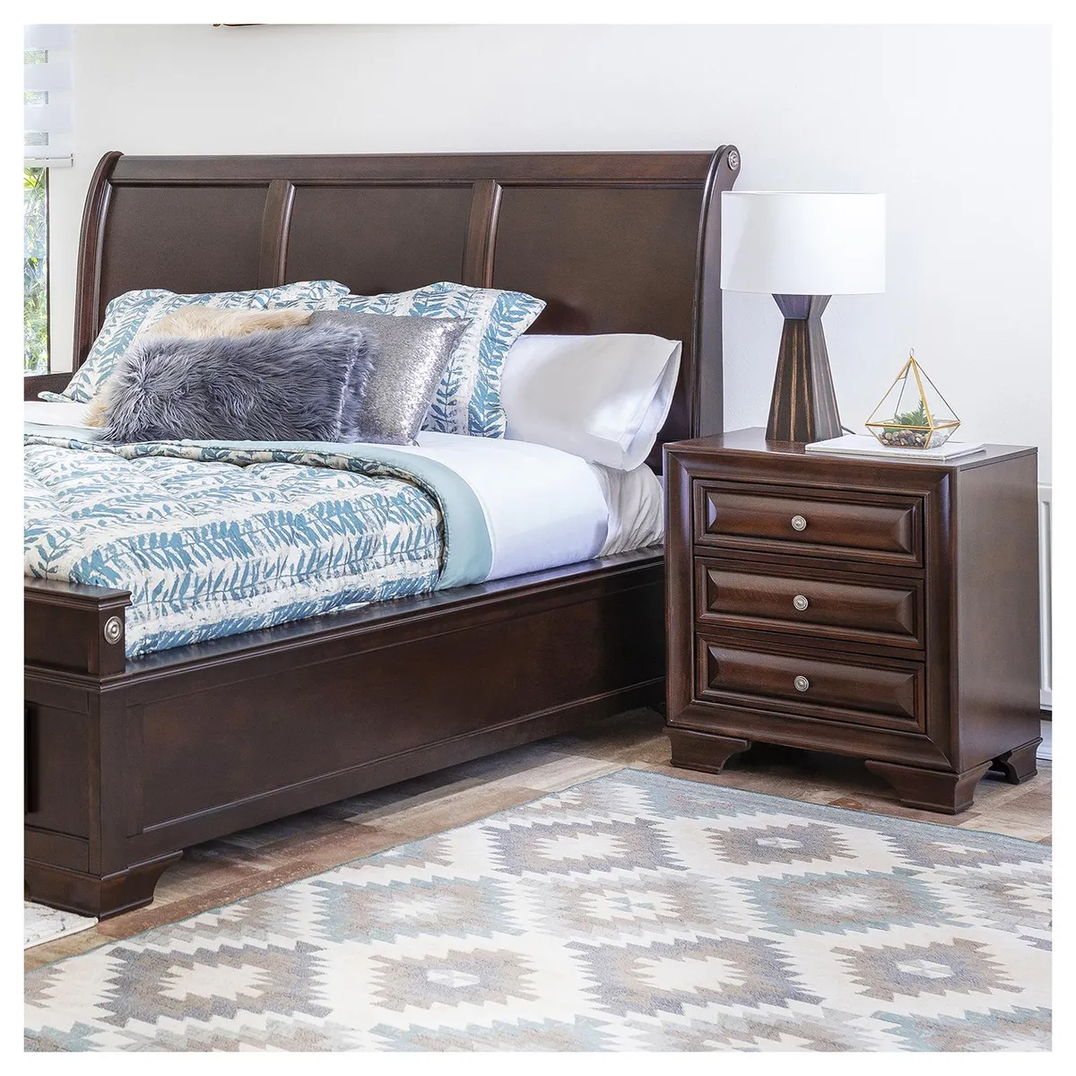 JUST HOME COLLECTION - Velador 3 Cajón 67x72x43 cm Café