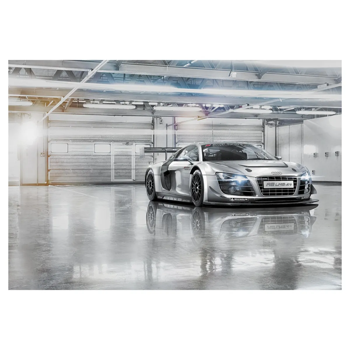 KOMAR - Papel Fotomural Audi R8 9,35 m2