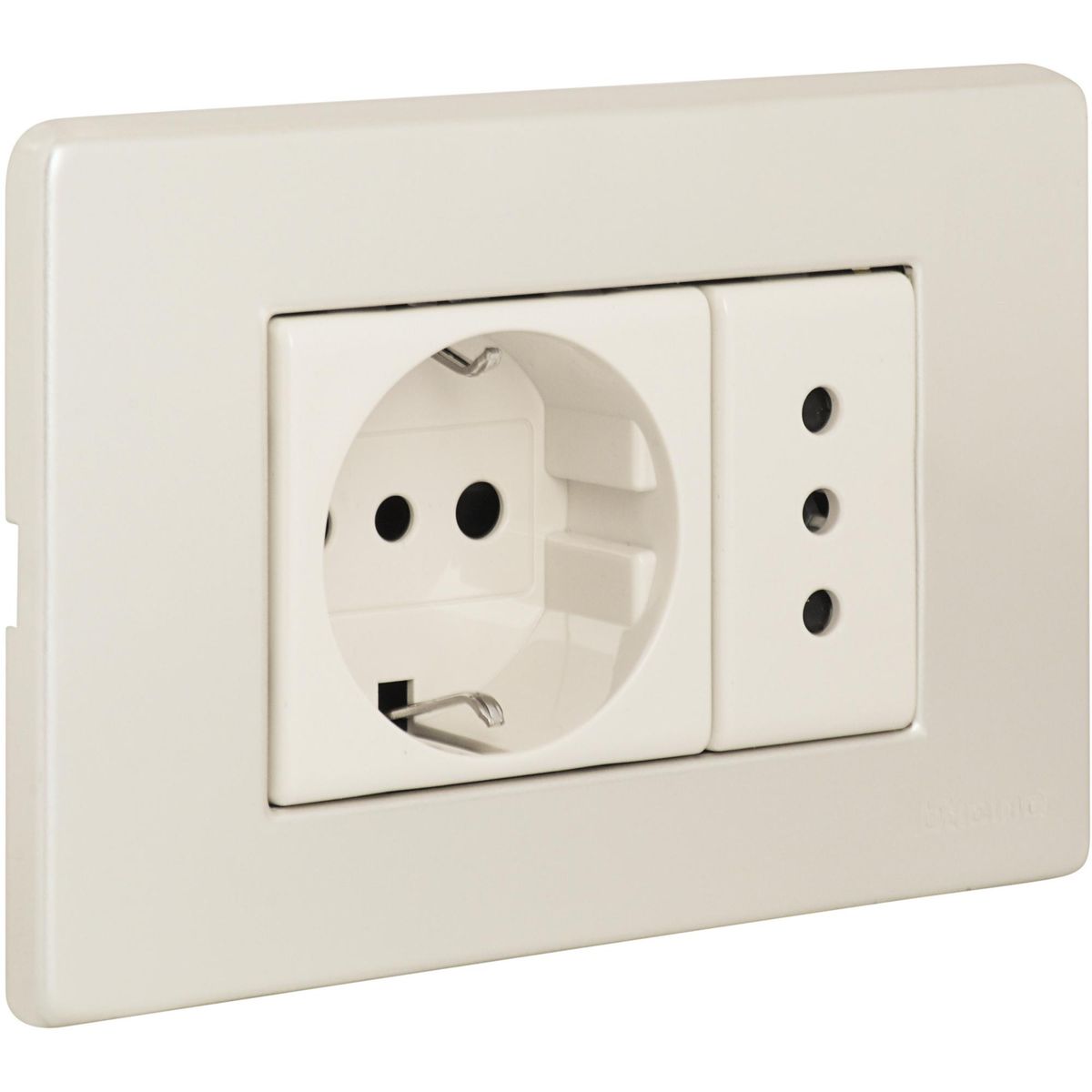 BTICINO - Tomacorriente doble, schuko 16A y simple 1A Aluminio Oxidal