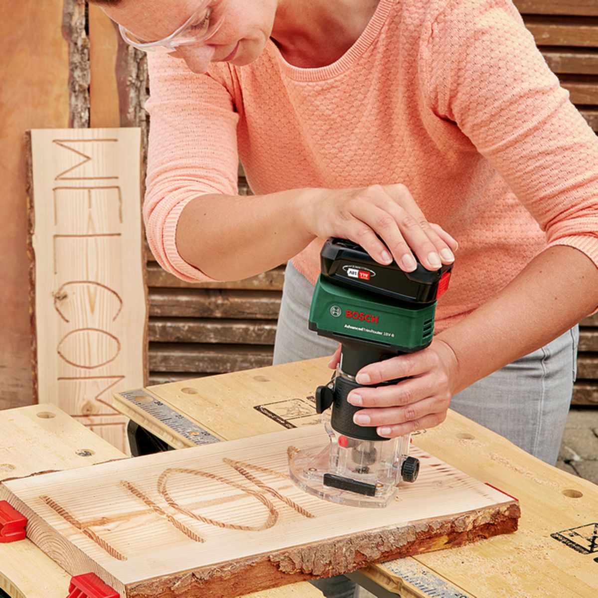 BOSCH - Fresa ranuradora 1/8"