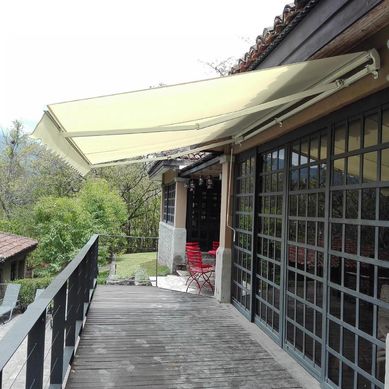 Toldo retrctil 3,5x2,5 m crudo.