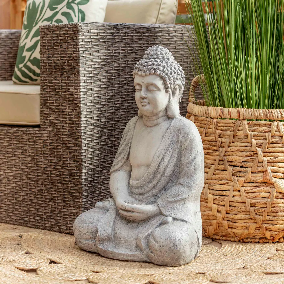 JUST HOME COLLECTION - Buda sentado de poliresina 28x38,5x59 cm