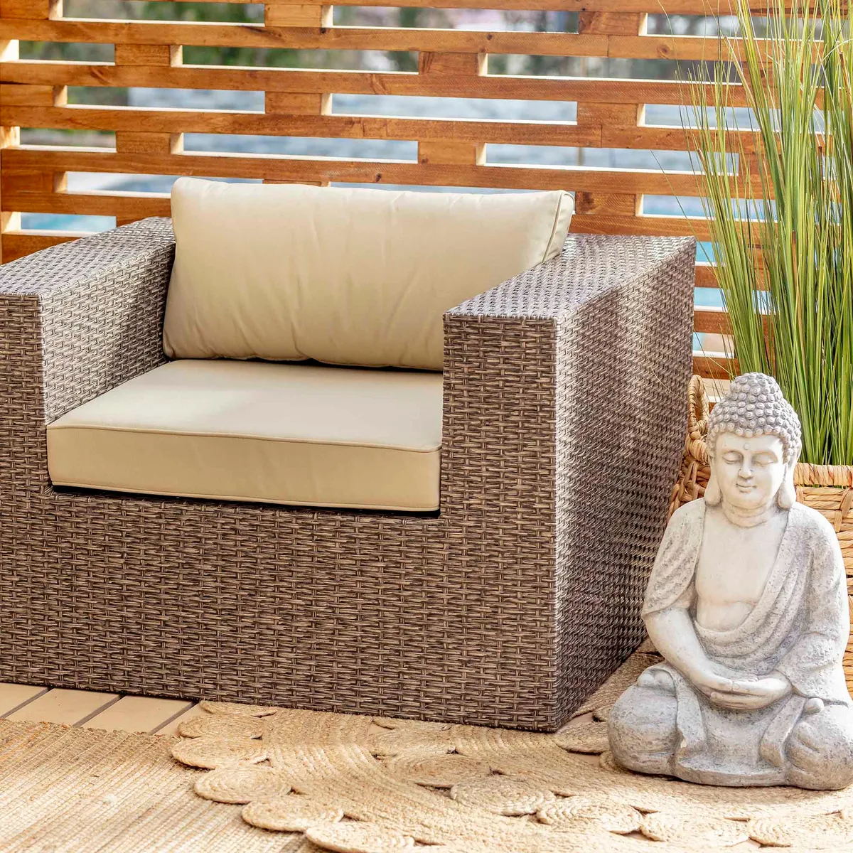 JUST HOME COLLECTION - Buda sentado de poliresina 28x38,5x59 cm