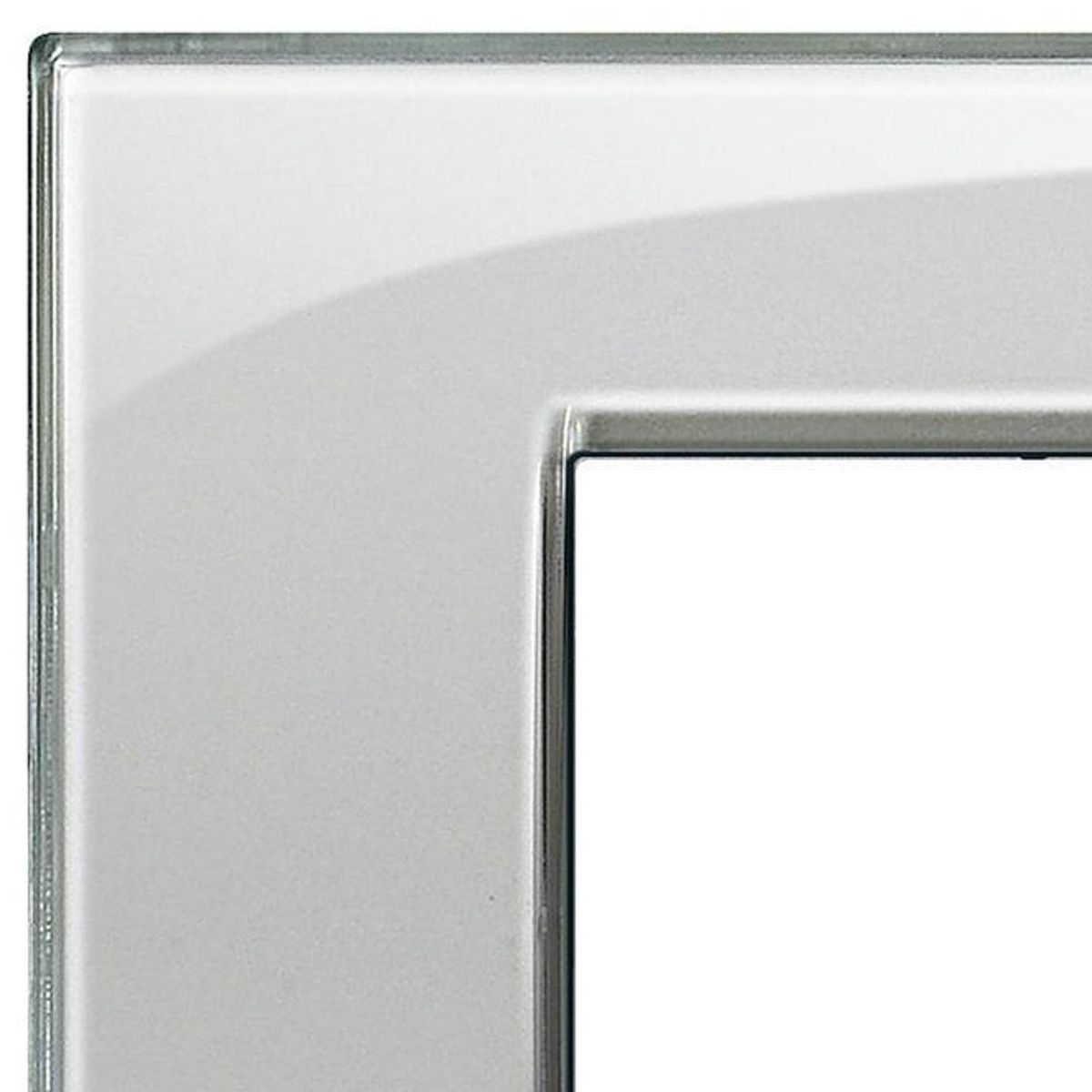 BTICINO - Placa Rectangular 3 Módulos Gris Hielo