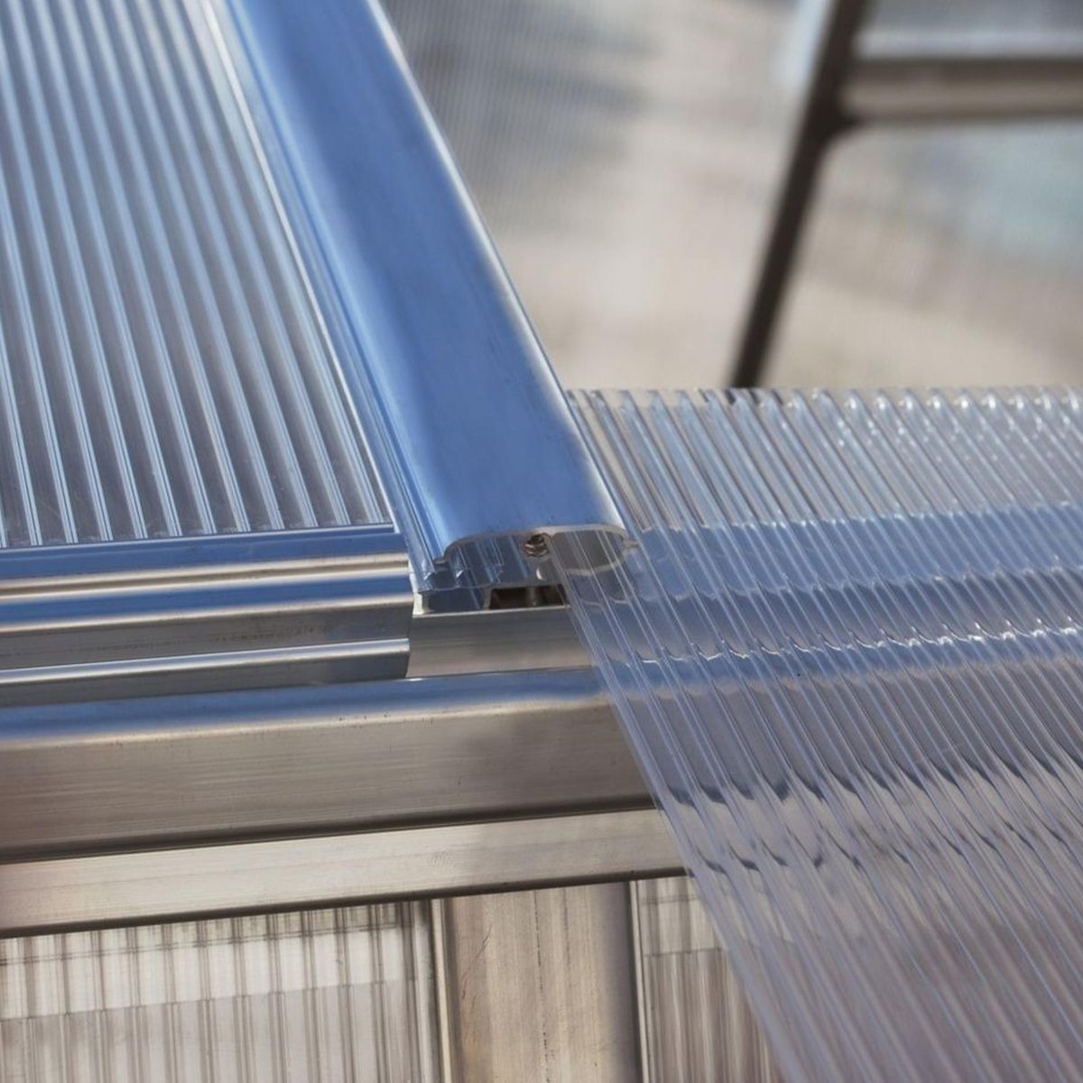 Plancha Policarbonato Alveolar 6 mm 210x450 cm Transparente, marca DVP - Foto 2