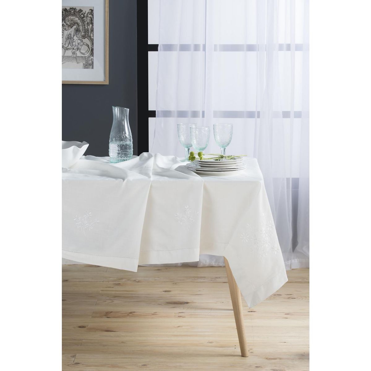 MASHINI - Mantel bordado 90x90 cm blanco