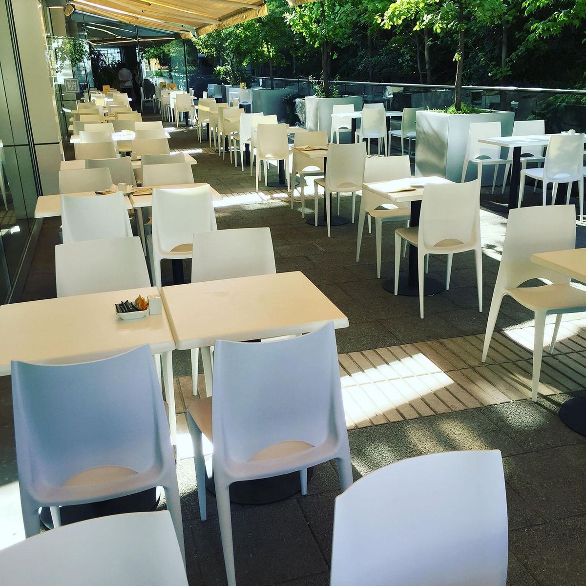 DE PIES A CABEZA - Silla Pismo Blanco 83x45x44 cm