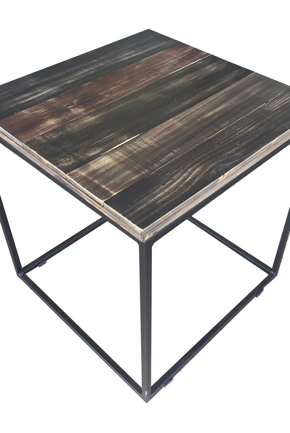 DE PIES A CABEZA - Mesa cubo 50x50 cm negra con madera carbón