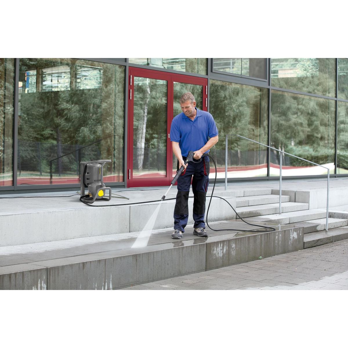 KARCHER - Hidrolavadora Eléctrica 2200 W 160 Bar HD5/11 CAGE