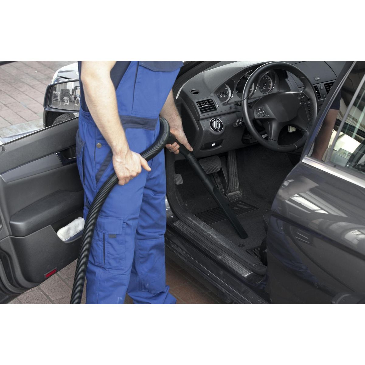 KARCHER - Aspiradora Seco Húmedo 1500 W 38 Litros ASPIRADORA NT 38/1 ME CLASS