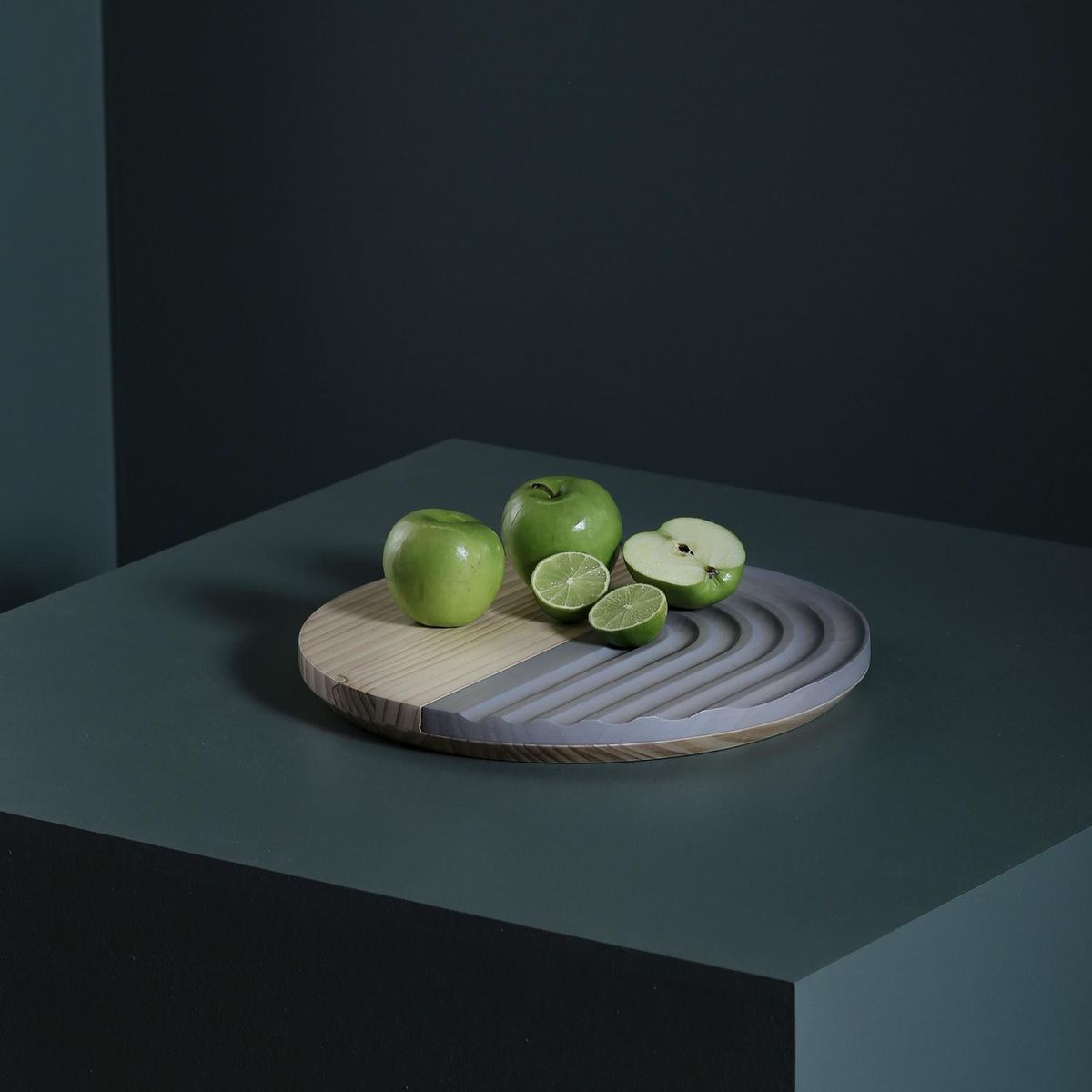 CABALLO DE BATALLA - Tabla pino alistonado redonda 35 cm gris claro y natural