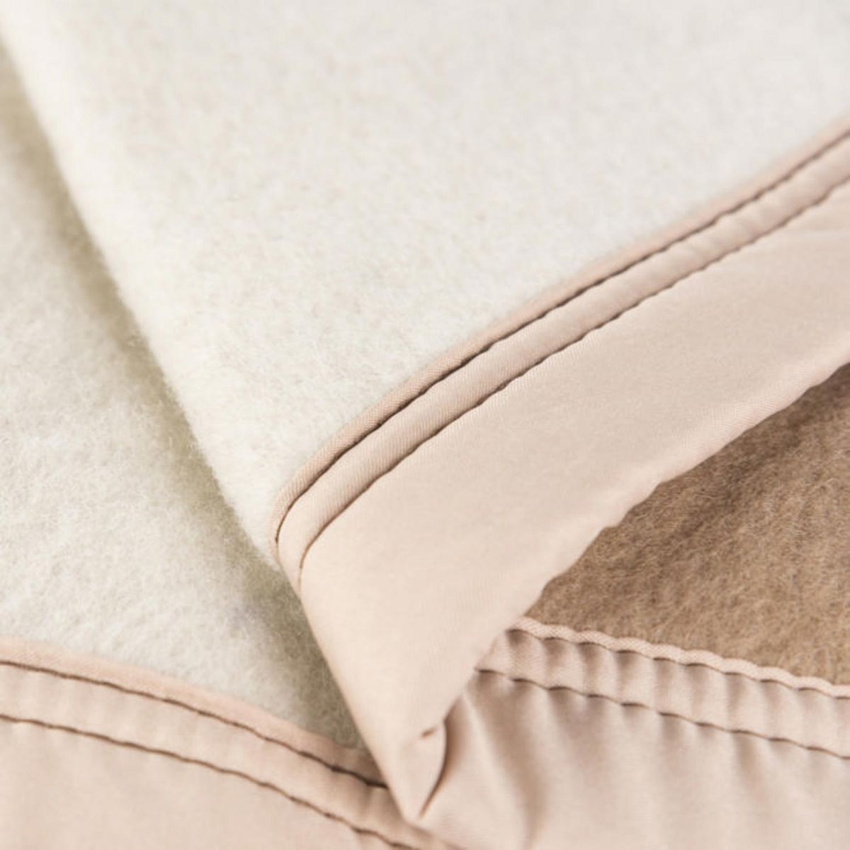 EL CASTILLO - Frazada Rapallo 2 plazas Beige